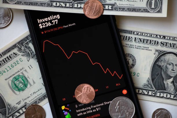 How to Start Investing in Stocks With Little Money
