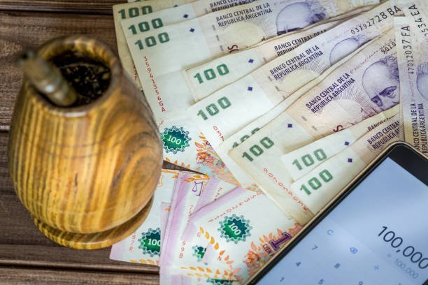 Smart Saving Strategies for Families in Argentina in 2026